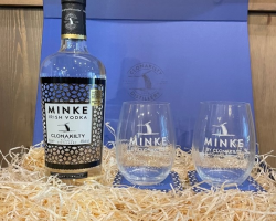 MINKE VODKA AND 2 GLASSES HAMPER BOX