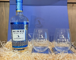 MINKE GIN AND 2 GLASSES HAMPER BOX